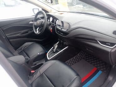 фильтер: Chevrolet Onix: 2020 г., 1 л, Автомат, Бензин, Седан — 9