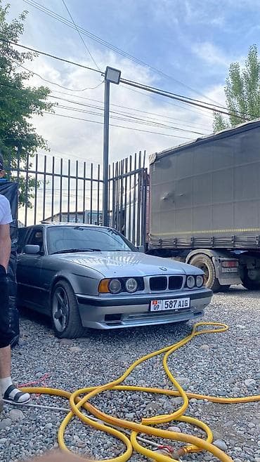 BMW 5 series: 1995 г., 2.5 л, Механика, Бензин, Седан