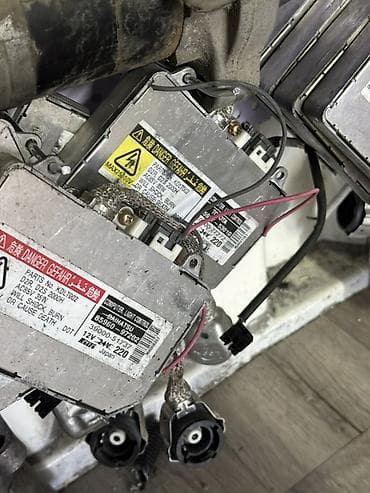 led driver: Блок ксеноновых фар Тойота Koito/Denso - Тип: контроллер розжига — 1