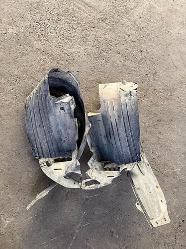 Детали ходовой части: Пыльник крыла Переднее левое Honda, 2005 г., Б/у, Оригинал — 2
