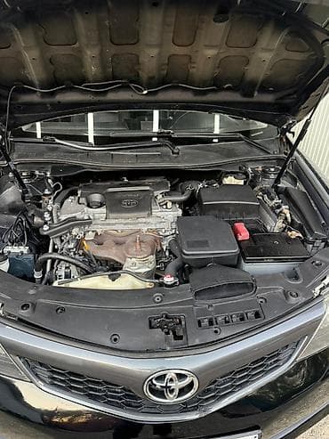 Toyota Camry: 2012 г., 2.5 л, Автомат, Бензин, Седан — 8