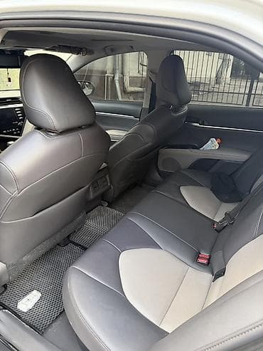 toyota 25: Toyota Camry: 2021 г., Вариатор, Гибрид, Седан — 9