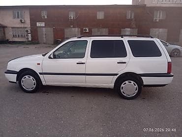 yuan up: Volkswagen Golf: 1994 г., 1.8 л, Механика, Бензин, Универсал — 6