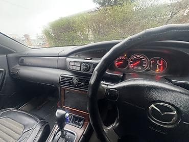 дорогие машины: Mazda Millenia: 1999 г., Седан — 6