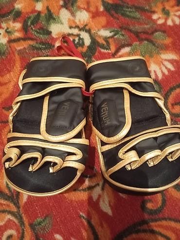 Ммашные тренировочные перчатки Venum - Назначение: тренировки по