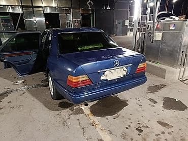 ешки: Mercedes-Benz W124: 1993 г., 2 л, Механика, Газ, Седан — 4