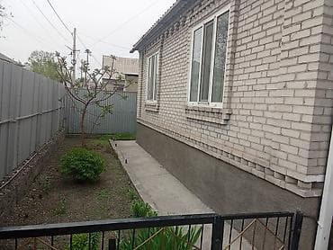 дом карагачёвая роща: Продается частный дом с большим благоустроенным двором времянка тапчан — 2