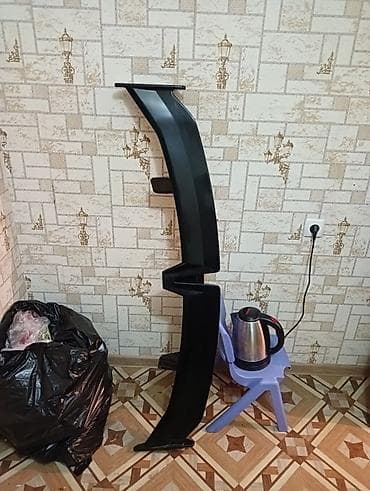 авто сполер: Задний спойлер Hyundai — 2