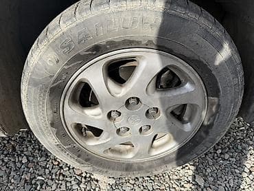 Колеса в сборе 195 / 65 / R 15, Зима, Б/у, Комплект, Легковые, Железные, отверстий - 5 at lalafo.kg Колеса в сборе 195 / 65 / R 15, Зима, Б/у, Комплект, Легковые, Железные, отверстий - 5