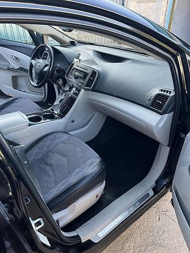 Toyota Venza: 2009 г., 2.7 л, Автомат, Бензин, Универсал — 9