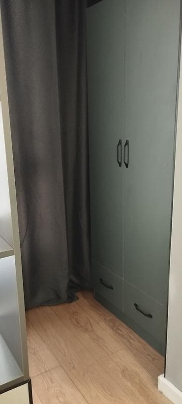 продается студия: Студия с современным ремонтом и функциональной планировкой. - — 5