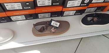 За шоколадку отдам обувь для маленьких от 1 года до 3 лет — 10