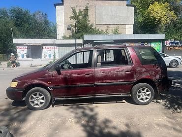 Mitsubishi Space Wagon: 1993 г., 2 л, Механика, Бензин, Минивэн at lalafo.kg Mitsubishi Space Wagon: 1993 г., 2 л, Механика, Бензин, Минивэн