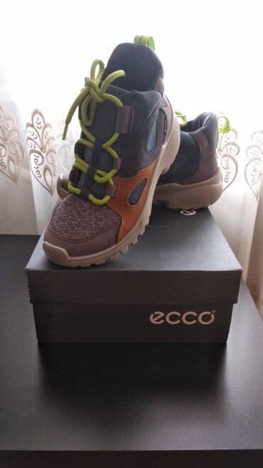 cat обувь: Оригинал. Словакия — 2