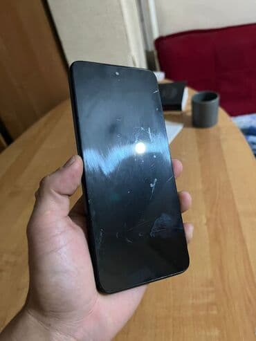 редми х: Poco M6, Колдонулган, 256 ГБ, түсү - Кара, 2 SIM — 2