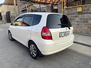 rav4 1995: Honda Fit: 2003 г., 1.3 л, Вариатор, Бензин — 5
