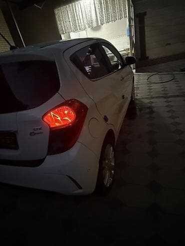 eafc 25: Chevrolet Spark: 2016 г., 1 л, Автомат, Бензин, Хэтчбэк — 6
