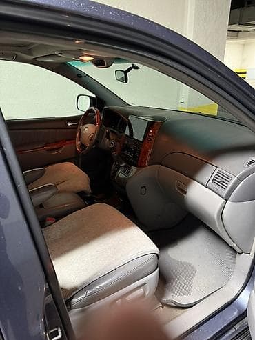 toyota 25: Toyota Sienna: 2010 г., 3.5 л, Автомат, Газ, Минивэн — 7