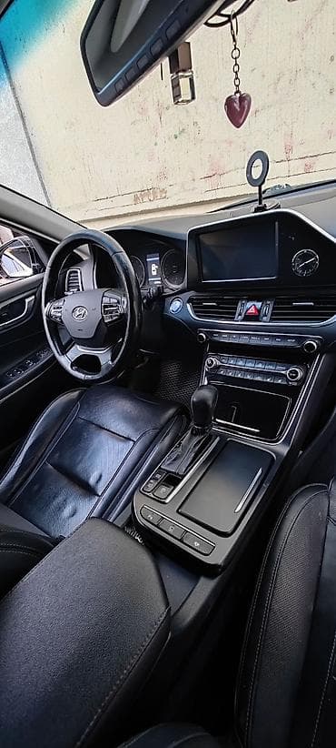 Hyundai Grandeur: 2017 г., 3 л, Автомат, Бензин, Седан — 6