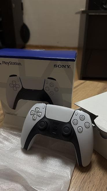 PS5 (Sony PlayStation 5): Продается От Сони плейстейшн 5 — Джостики — остались 2 шт — 1 — 1