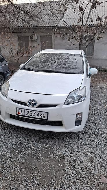 Продажа авто: Toyota Prius: 2010 г., 1.8 л, Автомат, Гибрид, Седан — 3