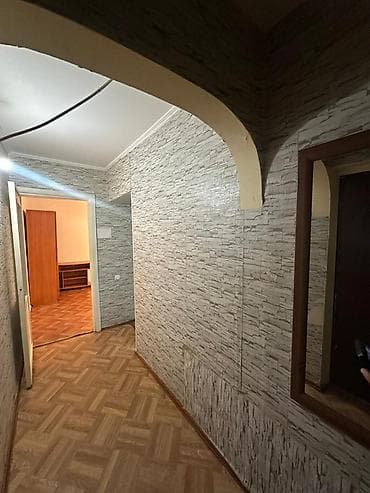 однушки 104 серия: 1 комната, 32 м², 104 серия, 1 этаж, Косметический ремонт — 3