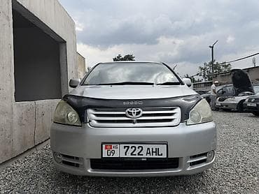 Toyota Ipsum: 2001 г., 2.4 л, Автомат, Бензин, Минивэн at lalafo.kg Toyota Ipsum: 2001 г., 2.4 л, Автомат, Бензин, Минивэн
