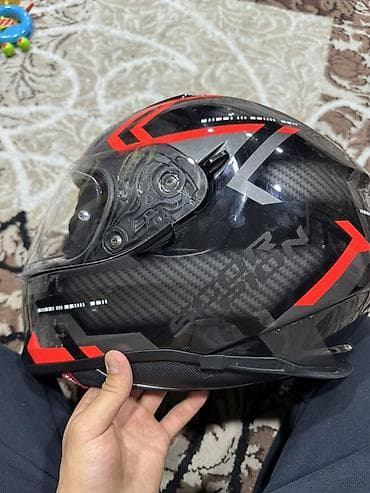 Кумурска мотороллер: Мото шлеми — 1