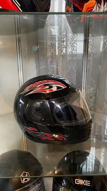 Полноразмерный мото/скутер шлем (интеграл) с визором. Характеристики