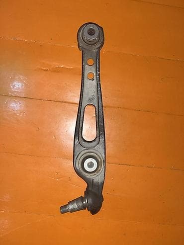 2 gr: Комплект рычагов Land Rover 2010 г., Б/у, Оригинал — 2