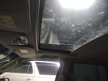 sprinter bazar: Mazda Tribute: 2001 г., 3 л, Автомат, Газ, Внедорожник — 7