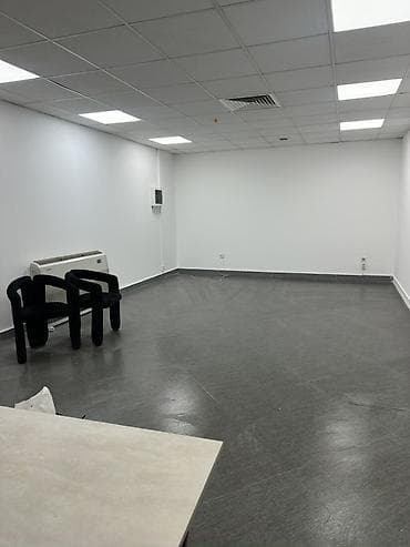 салон кабинет: Офисное/коммерческое помещение открытой планировки. - Площадь — 1