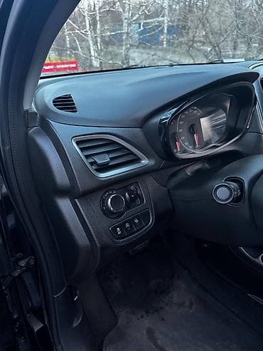 lada largus: Chevrolet Spark: 2019 г., 1 л, Вариатор, Бензин, Хэтчбэк — 8