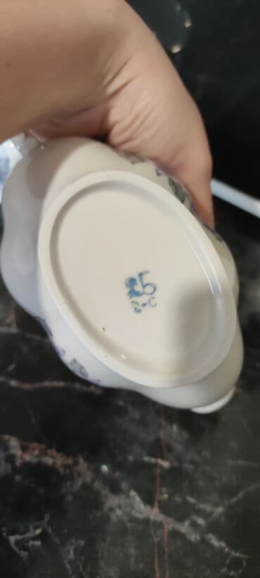 сервиз ссср: Продам Советские молочницы. В отличном состоянии. Кол-во 2 шт. Писать — 3