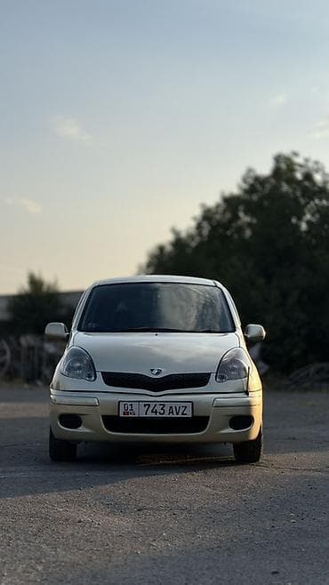Продажа авто: Toyota Funcargo: 2003 г., 1.3 л, Автомат, Бензин, Хэтчбэк — 2