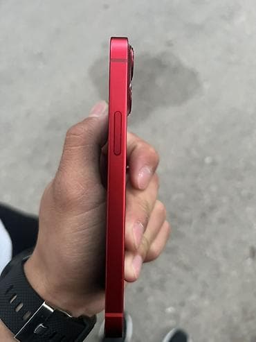ıphone 13: IPhone 13, Красный — 3