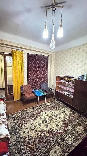 Кыймылсыз мүлк: 2 бөлмө, 45 м², Юг-2 мкр Сталинка, 2 кабат, Эски ремонт — 4