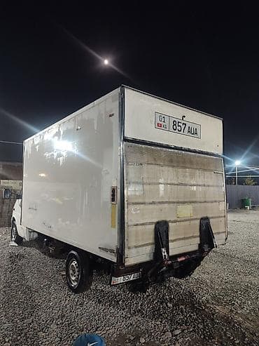 210 cdi: Легкий грузовик, Mercedes-Benz, Стандарт — 1