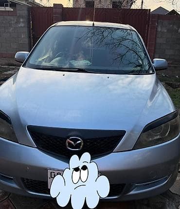 Mazda Verisa: 2004 г., Хэтчбэк