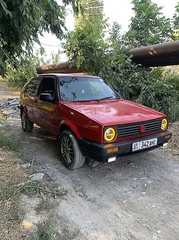 Унаа: Volkswagen Golf: 2001 г., 1.5 л, Вариатор, Бензин, Хетчбек — 3