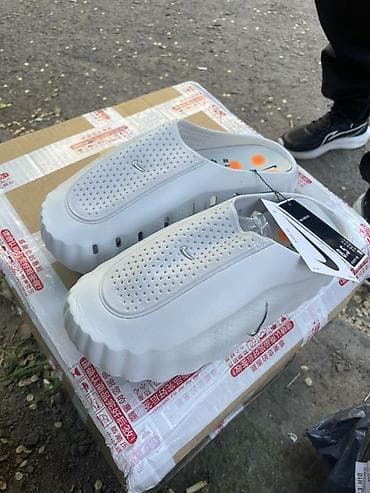 Сабо, 40, 41, 42, Nike, Новый, цвет - Белый