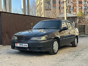 Daewoo Nexia: 2012 г., Кол менен иштөөчү, Седан