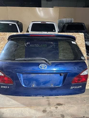 компьютер ипсум: Крышка багажника Toyota, 2001 г., Б/у, Оригинал — 1