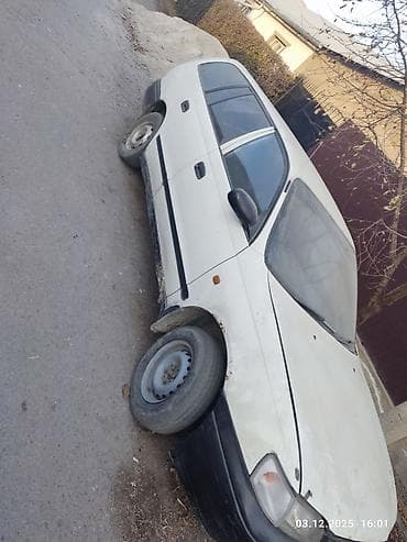 Унаа: Toyota Caldina: 1998 г., 1.5 л, Кол менен иштөөчү, Бензин, Универсал — 6