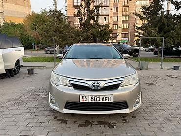 Toyota: Toyota Camry: 2014 г., 2.5 л, Вариатор, Гибрид, Седан — 2