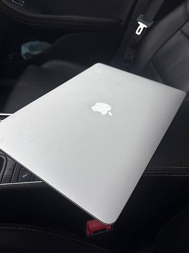MacBook Air 13" - Экран 13" Retina. Компактный и тонкий корпус из