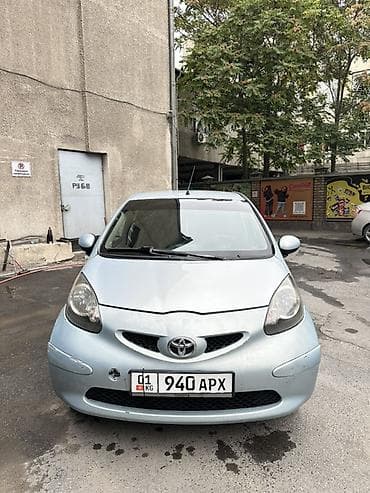 Toyota Aygo: 2005 г., 1 л, Механика, Бензин, Хэтчбэк