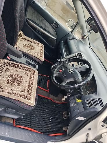 Продажа авто: Honda Stream: 2002 г., 1.7 л, Автомат, Бензин, Универсал — 3