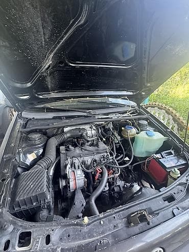 Volkswagen Passat Variant: 1992 г., 1.8 л, Кол менен иштөөчү, Бензин, Универсал — 10