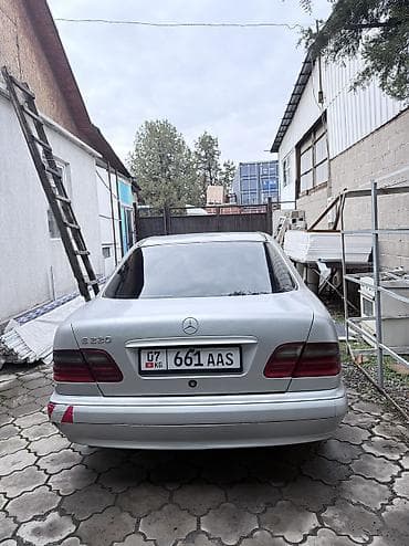 Продажа авто: Mercedes-Benz E-Class: 2001 г., 2.2 л, Автомат, Дизель, Седан — 6
